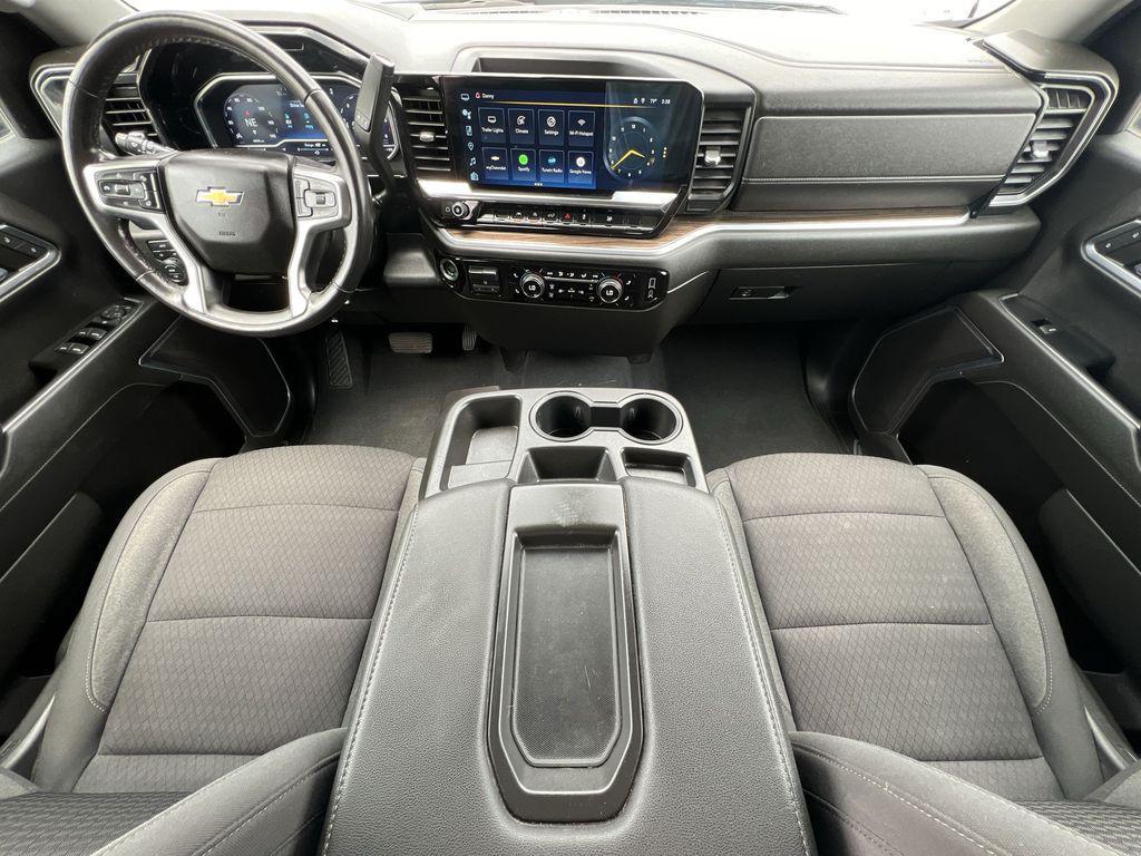 used 2022 Chevrolet Silverado 1500 car, priced at $35,150