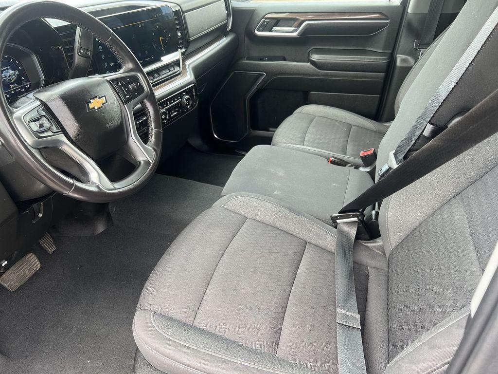 used 2022 Chevrolet Silverado 1500 car, priced at $35,150