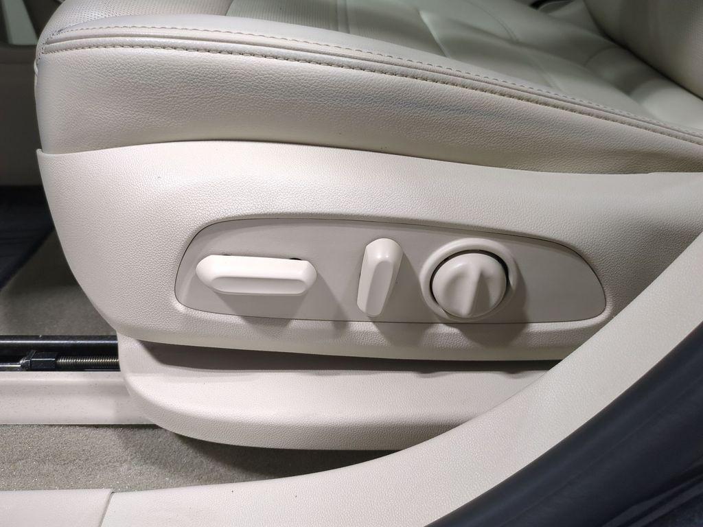 used 2023 GMC Acadia car, priced at $32,325