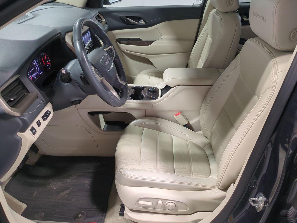 used 2023 GMC Acadia car, priced at $32,325