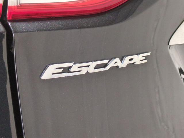 used 2015 Ford Escape car, priced at $8,425