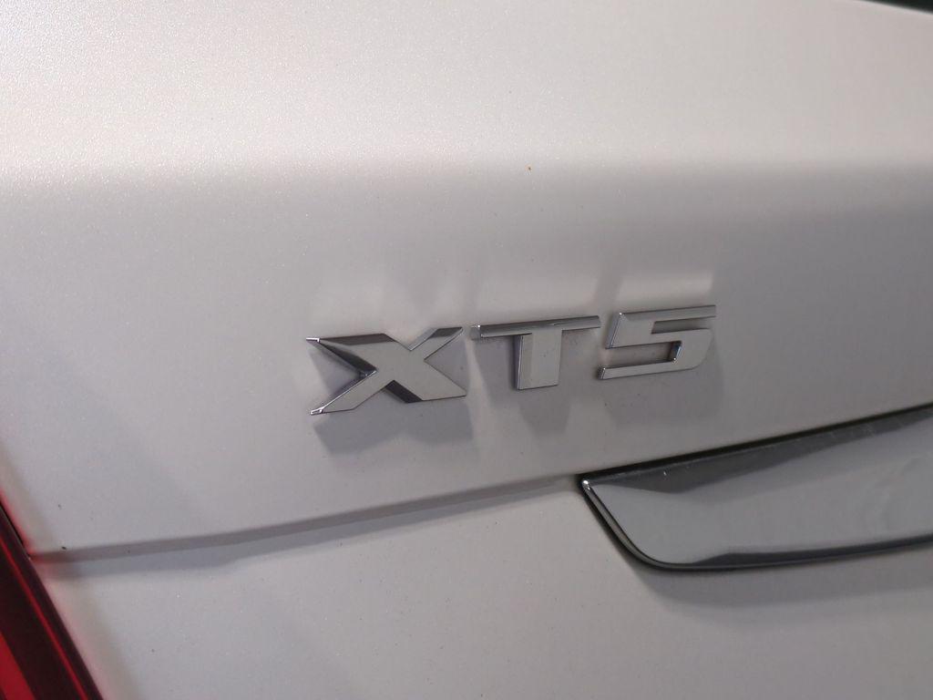 used 2018 Cadillac XT5 car, priced at $18,495