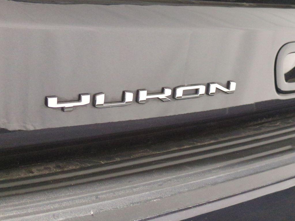 used 2023 GMC Yukon car, priced at $60,895