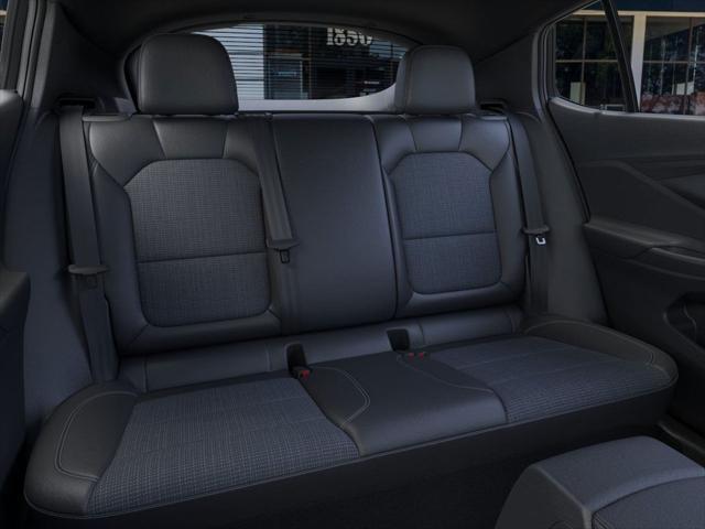 new 2025 Buick Envista car, priced at $24,072