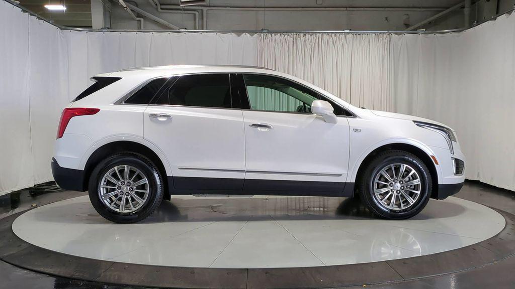 used 2017 Cadillac XT5 car, priced at $17,725