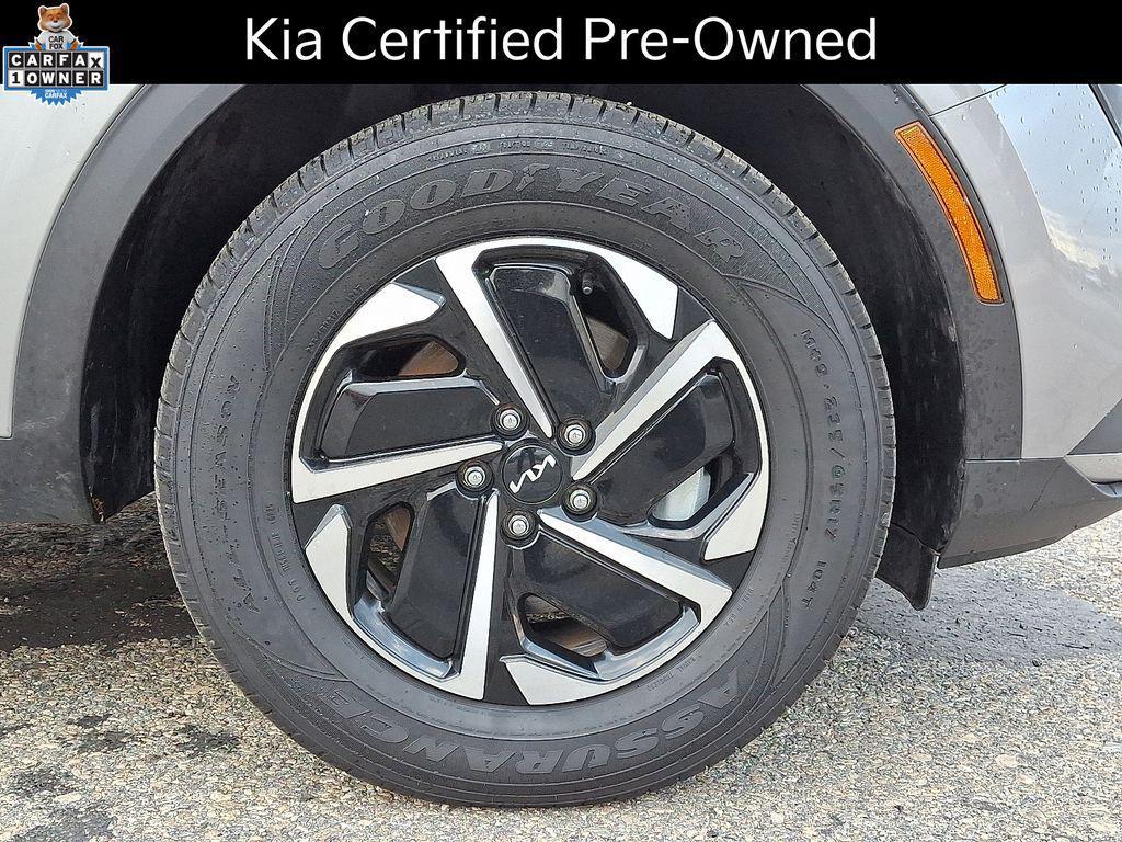 used 2023 Kia Sportage Hybrid car, priced at $24,982