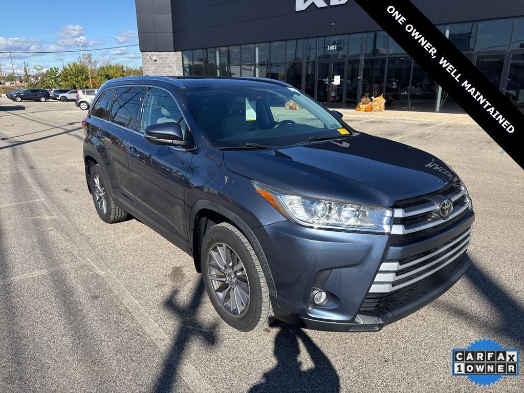 used 2019 Toyota Highlander car, priced at $28,216