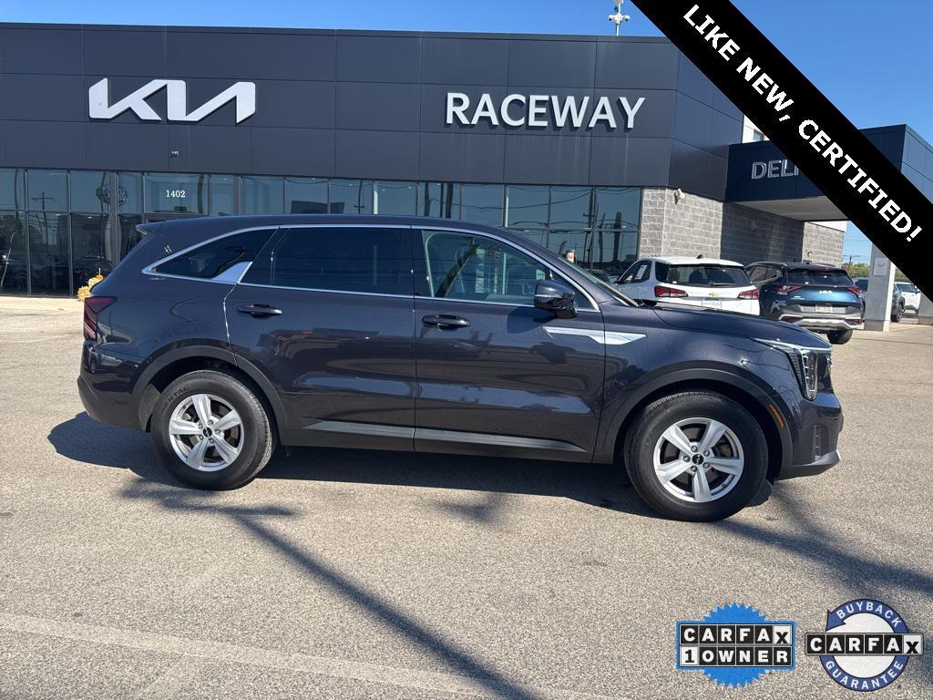 used 2025 Kia Sorento car, priced at $28,895