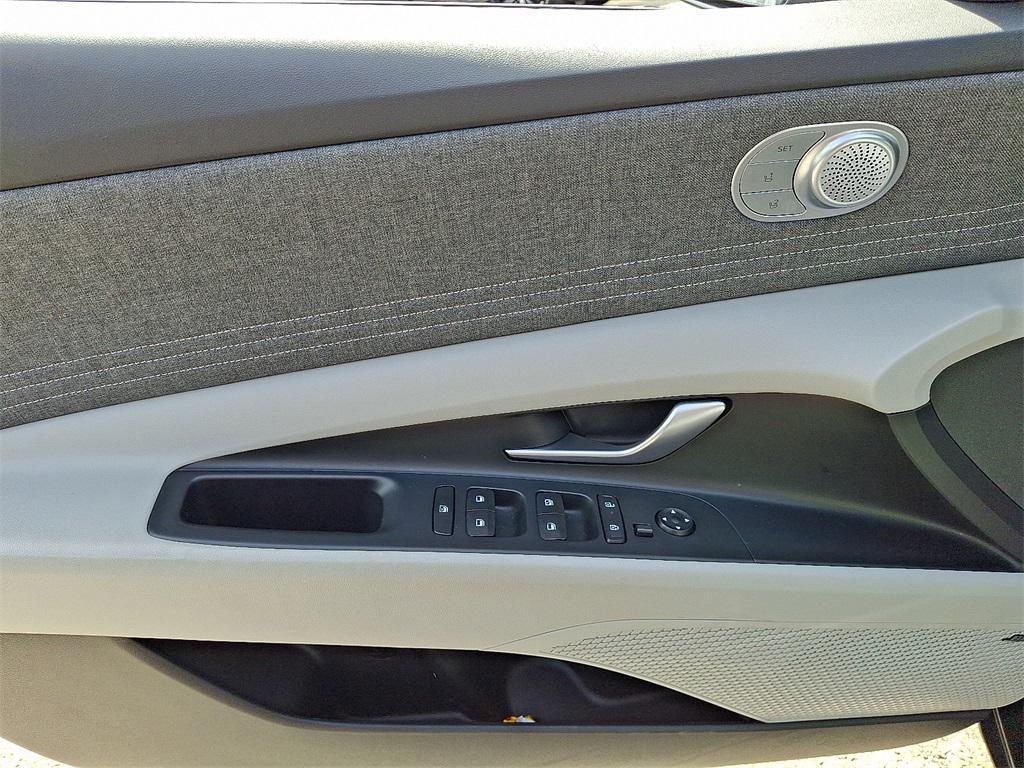 used 2024 Hyundai Elantra car, priced at $23,295