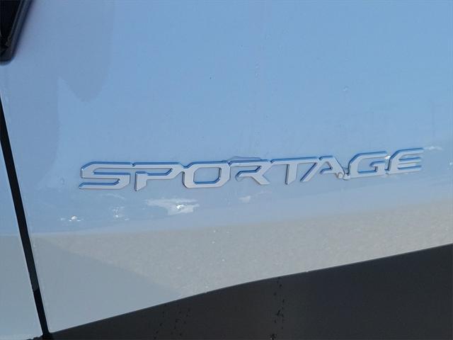new 2023 Kia Sportage Hybrid car, priced at $32,260