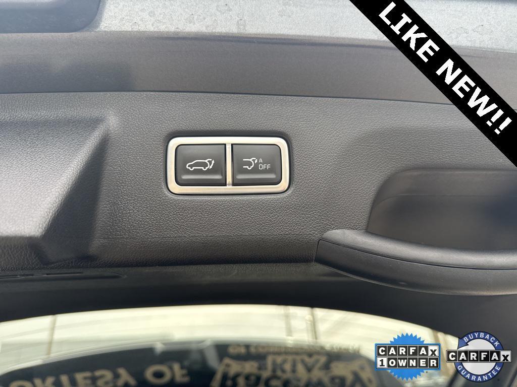 used 2025 Kia Sorento Hybrid car, priced at $40,987