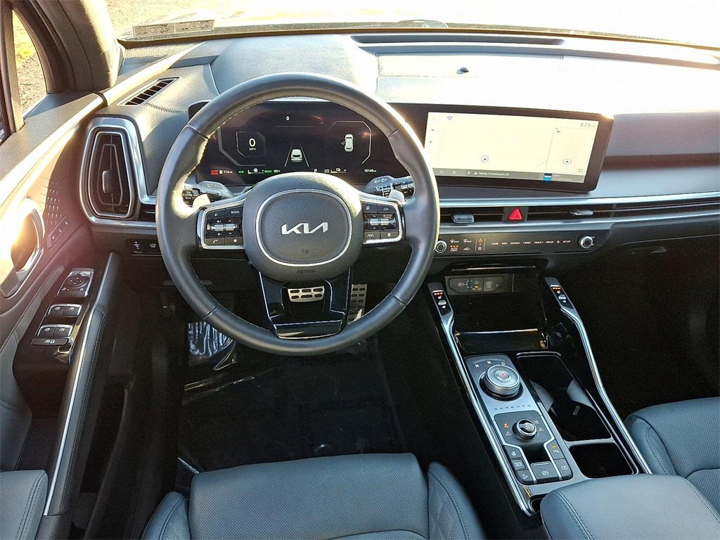 used 2025 Kia Sorento Hybrid car, priced at $40,815