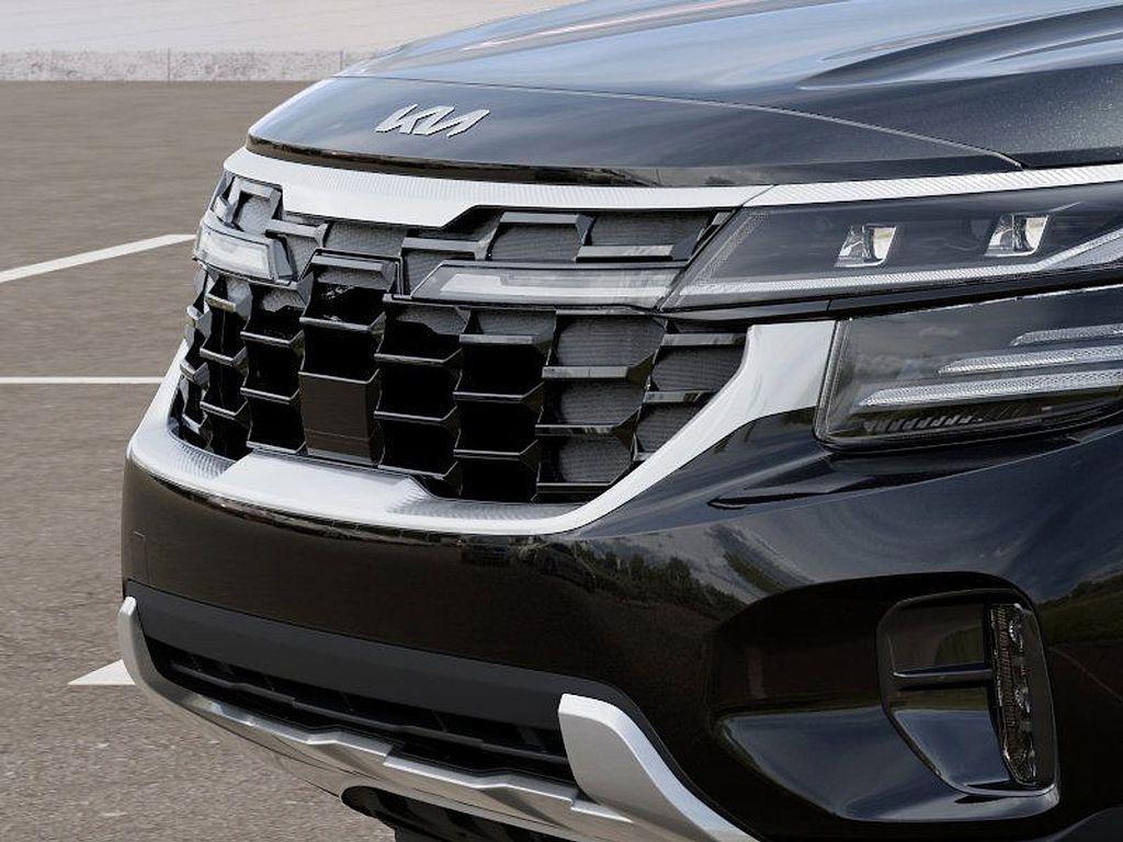 new 2026 Kia Seltos car, priced at $33,230