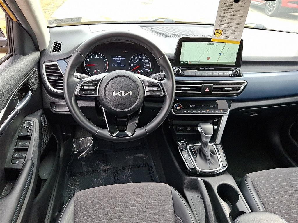 used 2022 Kia Seltos car, priced at $20,660