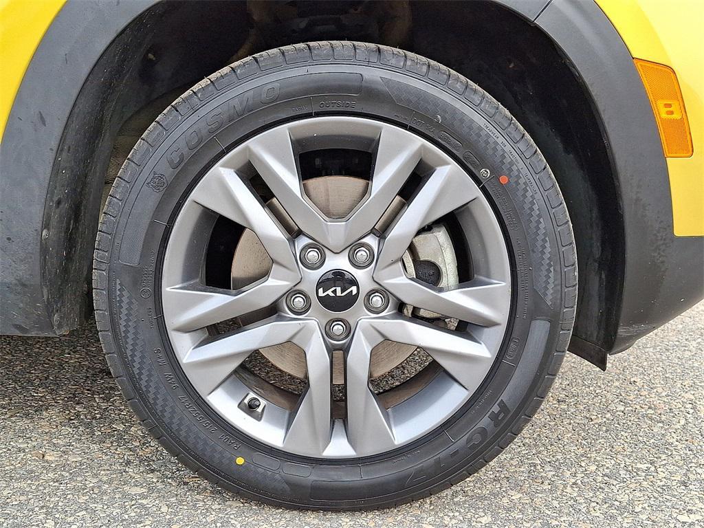 used 2022 Kia Seltos car, priced at $20,660