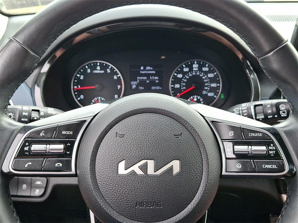 used 2022 Kia Seltos car, priced at $20,660