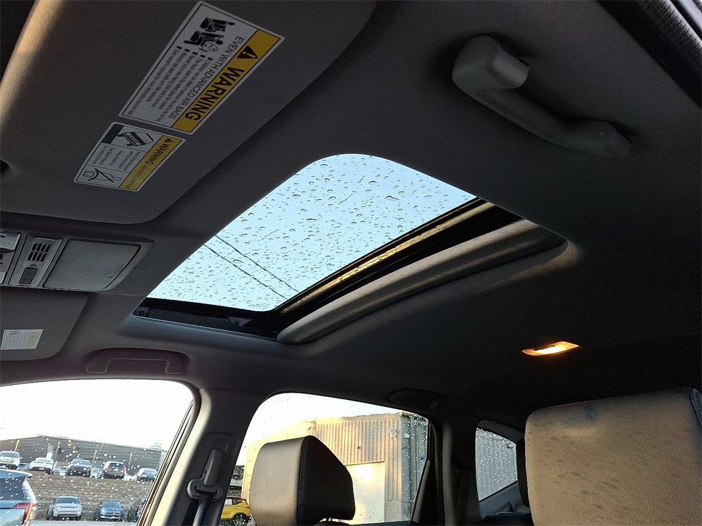 used 2020 Honda CR-V car, priced at $27,200