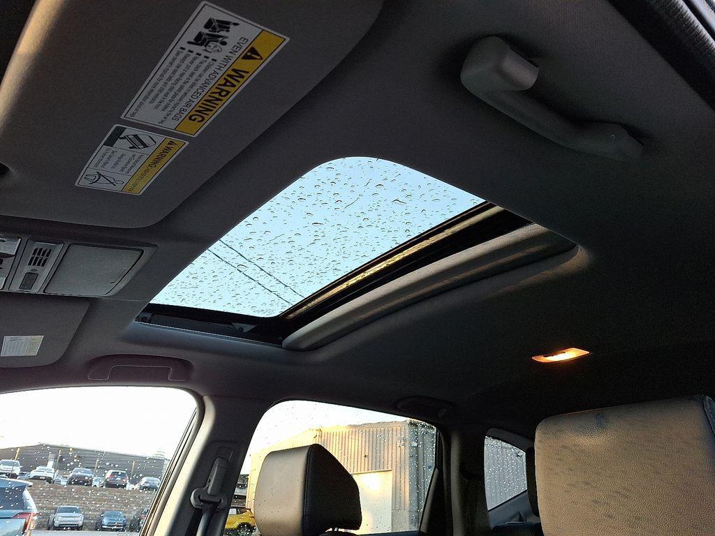 used 2020 Honda CR-V car, priced at $26,905