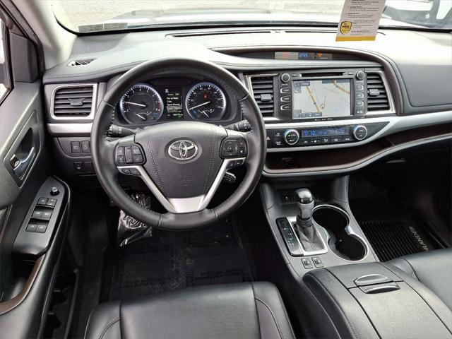 used 2019 Toyota Highlander car, priced at $28,669