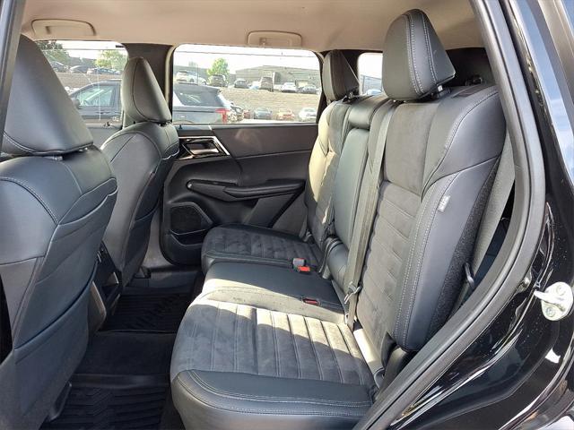 used 2024 Mitsubishi Outlander car, priced at $27,900