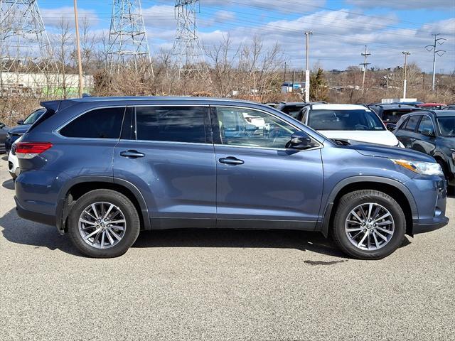 used 2019 Toyota Highlander car, priced at $28,946