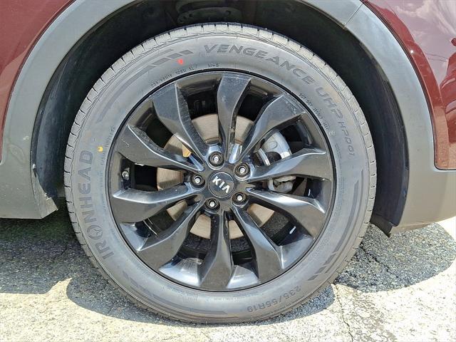 used 2020 Kia Sorento car, priced at $17,495