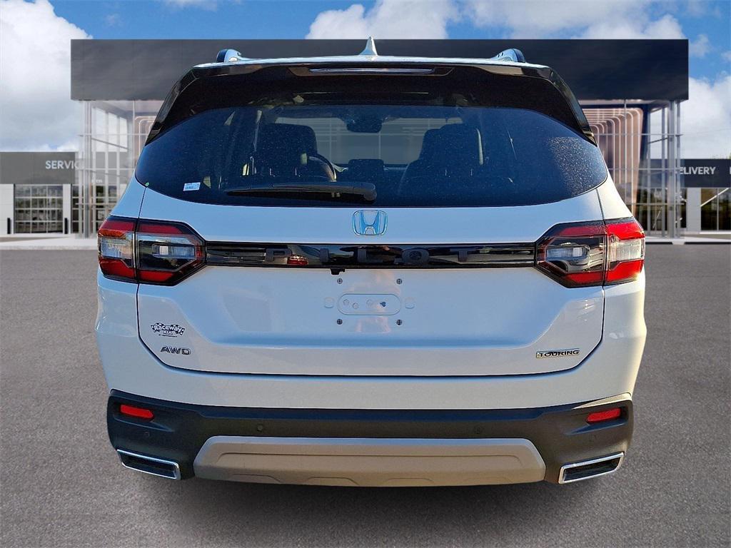 used 2023 Honda Pilot car, priced at $38,821