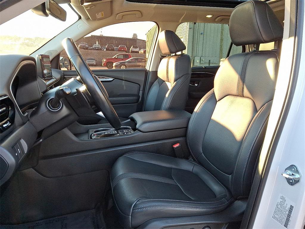 used 2023 Honda Pilot car, priced at $38,821