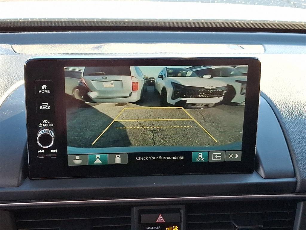 used 2023 Honda Pilot car, priced at $38,821