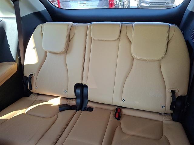 used 2023 Kia Carnival car, priced at $34,997