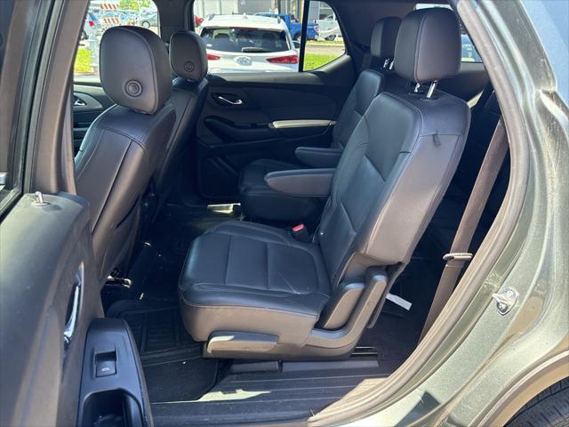 used 2023 Chevrolet Traverse car