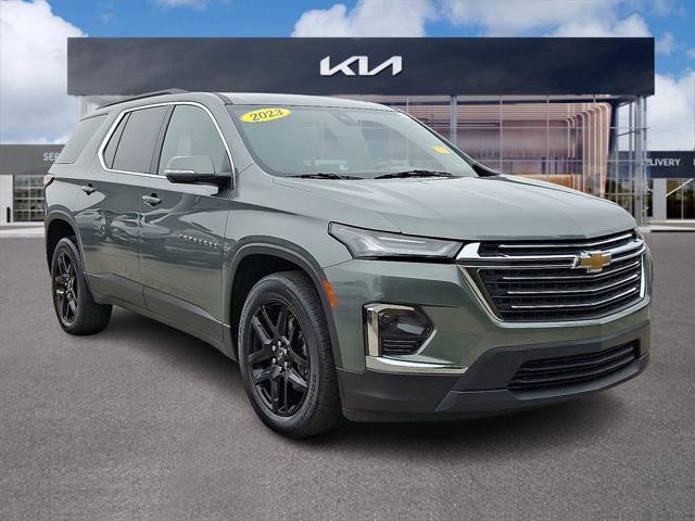 used 2023 Chevrolet Traverse car, priced at $33,999