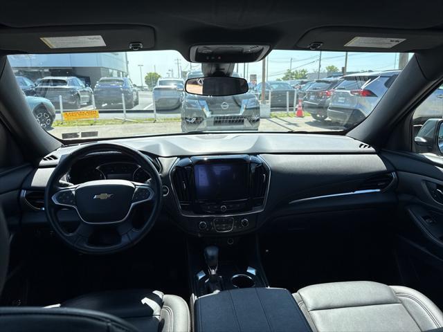 used 2023 Chevrolet Traverse car