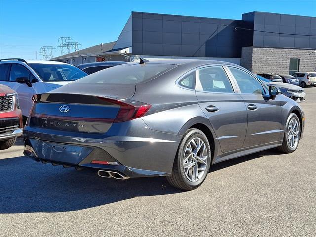 used 2021 Hyundai Sonata car, priced at $19,221