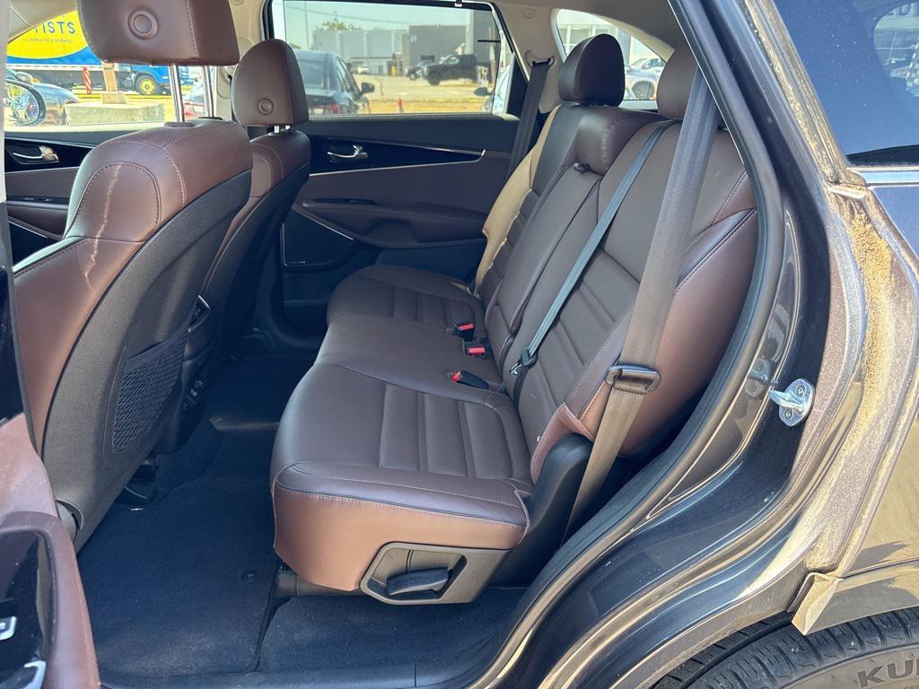 used 2019 Kia Sorento car, priced at $22,836