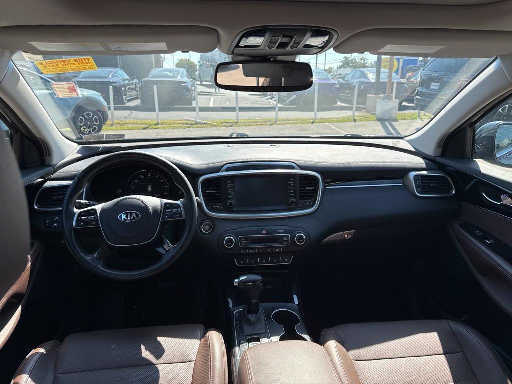 used 2019 Kia Sorento car, priced at $22,836