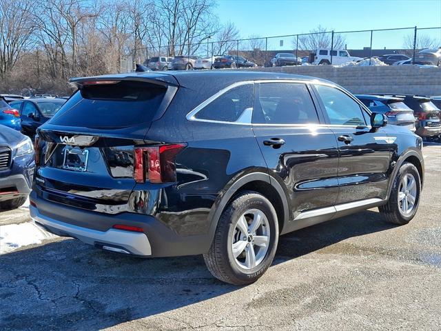 used 2025 Kia Sorento car, priced at $33,590