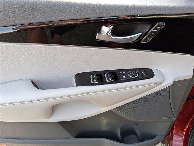 used 2018 Kia Sorento car, priced at $22,800