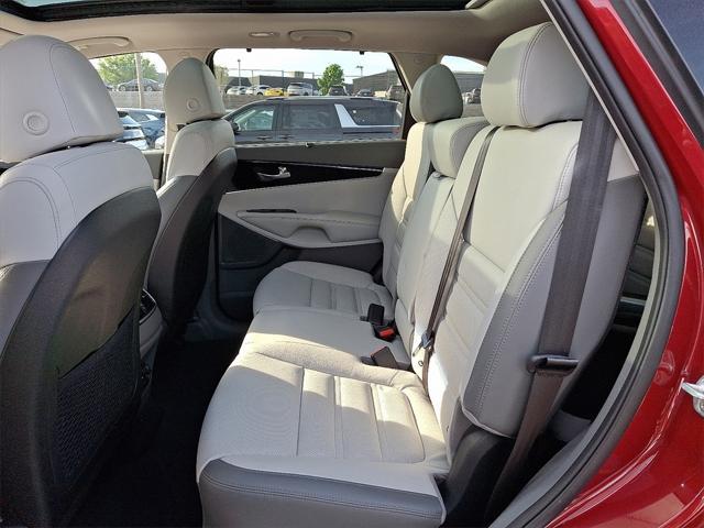 used 2018 Kia Sorento car, priced at $22,800