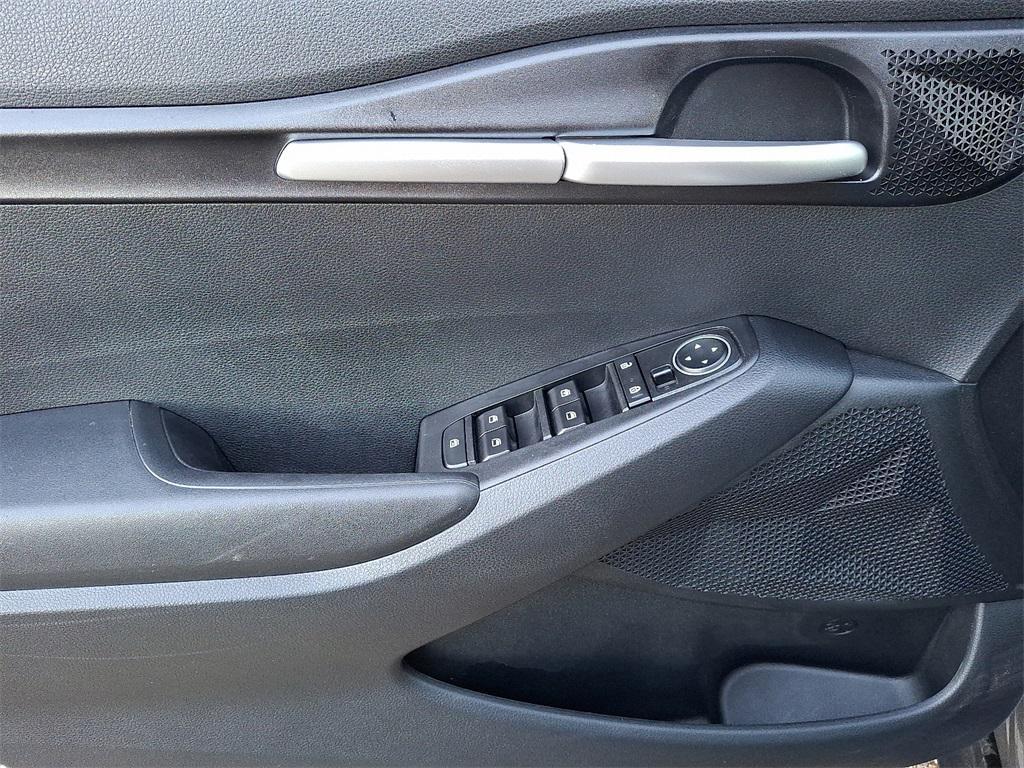 used 2023 Kia Seltos car, priced at $20,900