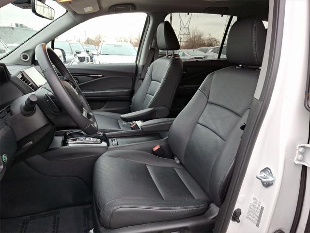 used 2022 Honda Pilot car, priced at $34,927