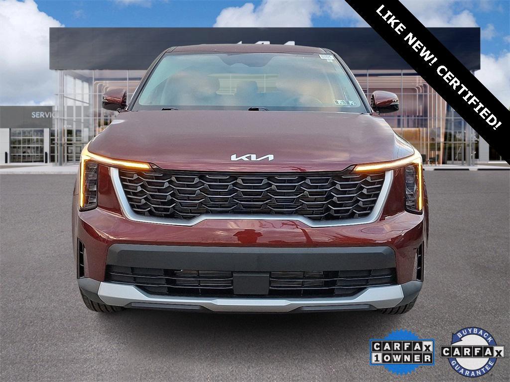 used 2025 Kia Sorento car, priced at $29,999