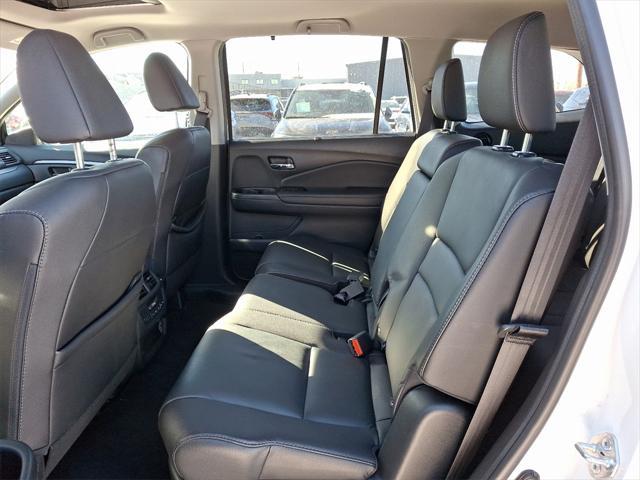 used 2021 Honda Pilot car, priced at $26,919