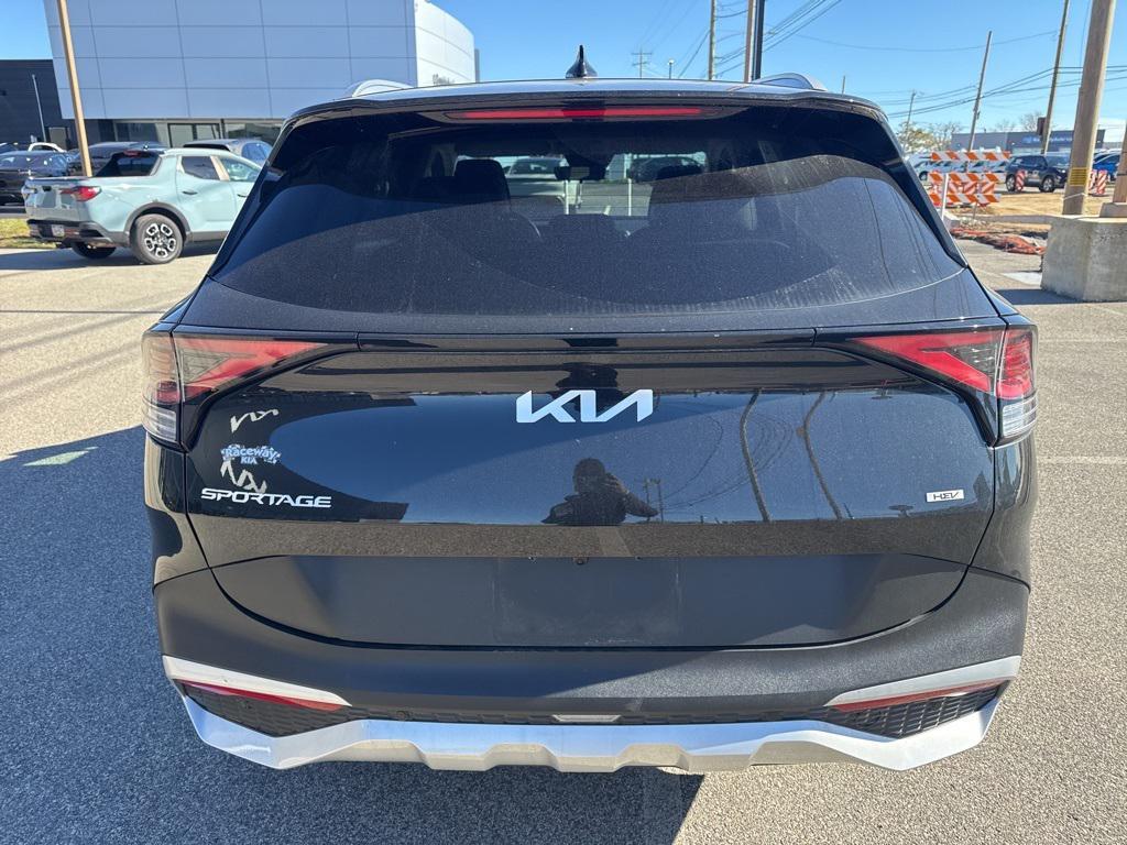 used 2023 Kia Sportage Hybrid car, priced at $27,962