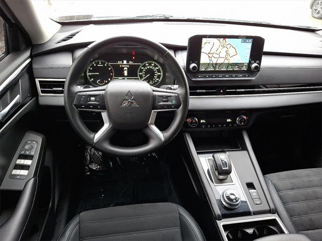used 2024 Mitsubishi Outlander car, priced at $27,400