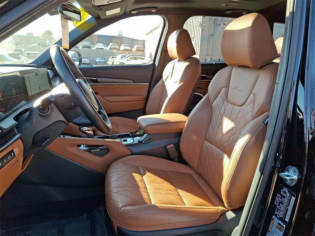 used 2025 Kia Telluride car, priced at $44,300