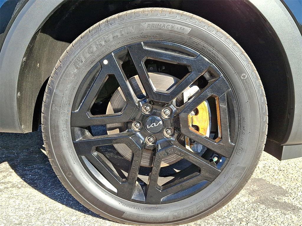 used 2025 Kia Telluride car, priced at $44,300
