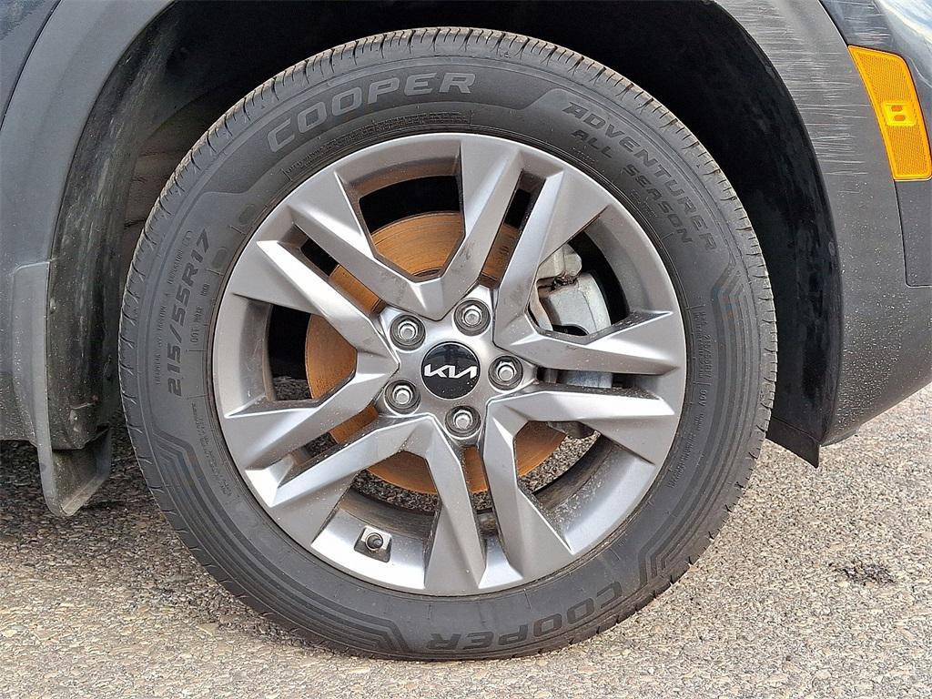 used 2022 Kia Seltos car, priced at $18,999