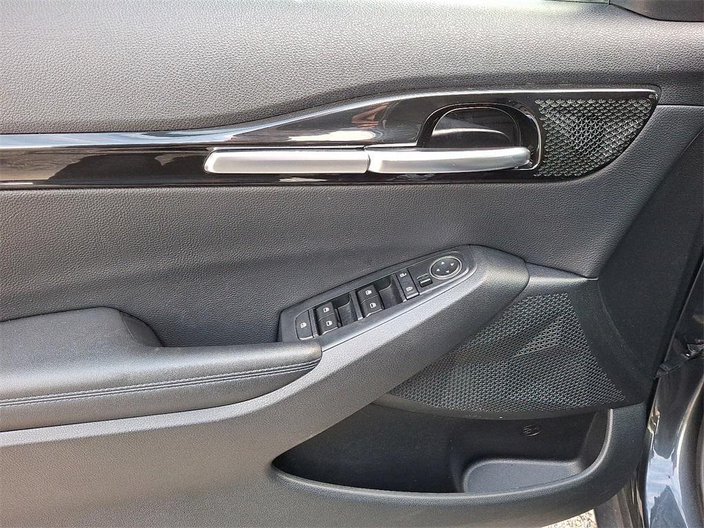 used 2022 Kia Seltos car, priced at $18,999