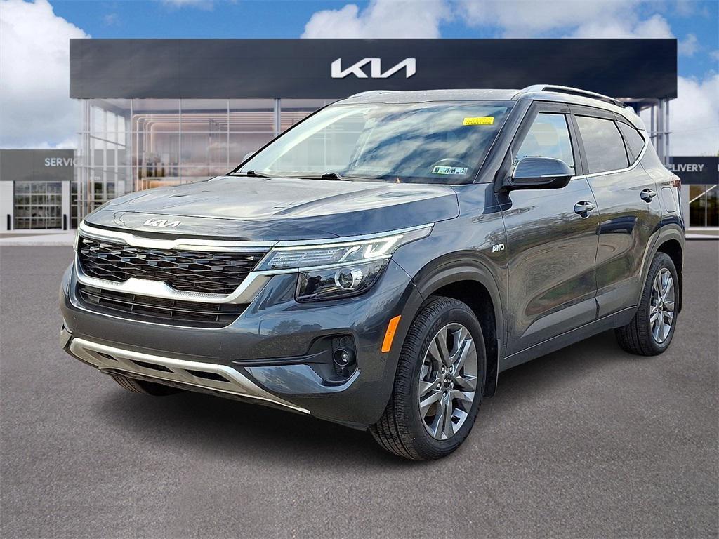 used 2022 Kia Seltos car, priced at $18,999